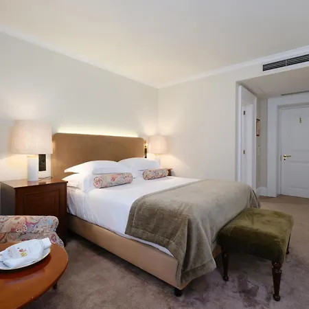 מלון Casa Velha Do Palheiro Relais & Chateaux פונשל