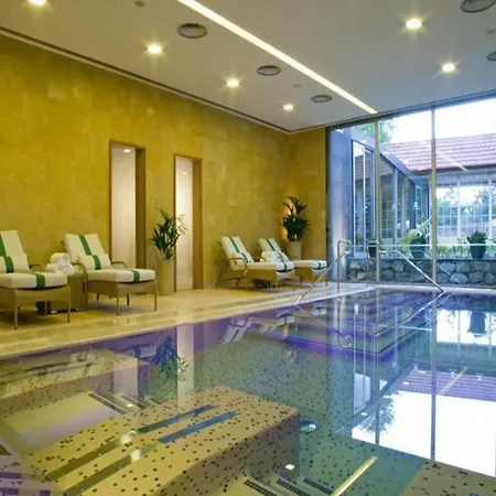 Casa Velha Do Palheiro Relais & Chateaux פונשל